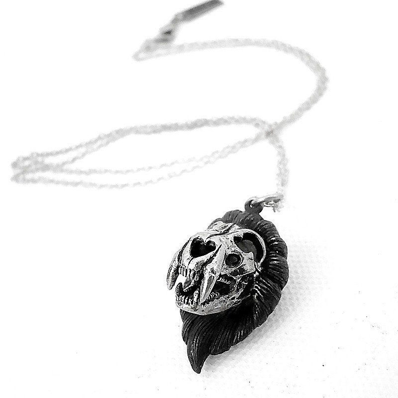Zodiac pendant Lion skull for Leo in white bronze and oxidized antique color ,Rocker jewelry ,Skull jewelry,Biker jewelry - 项链 - 其他金属 