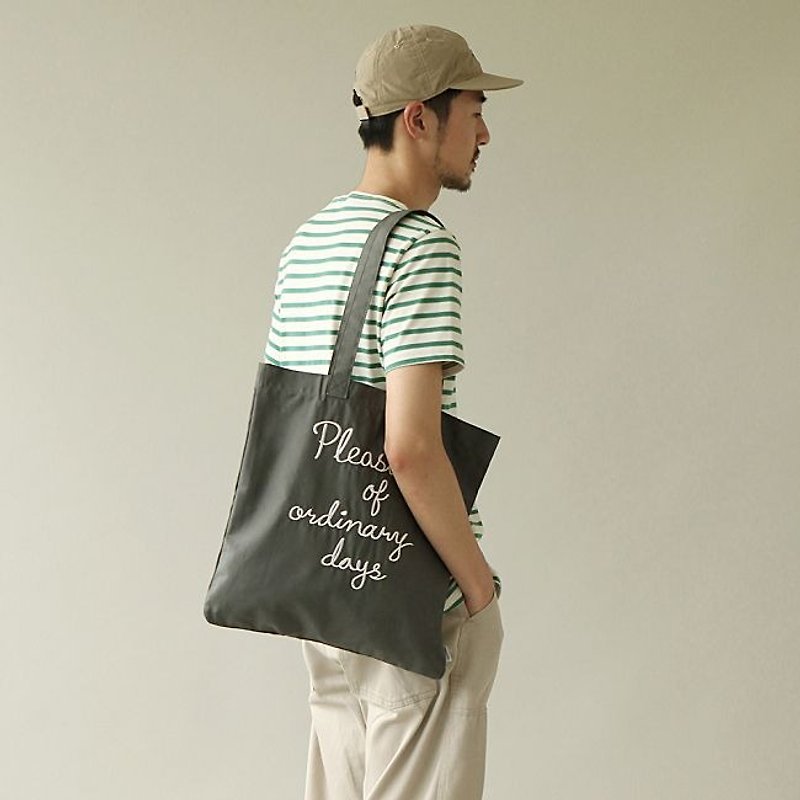 Dailylike Eco bag 北欧风字母手提袋-10平凡小日子,E2D36199 - 手提包/手提袋 - 其他材质 灰色