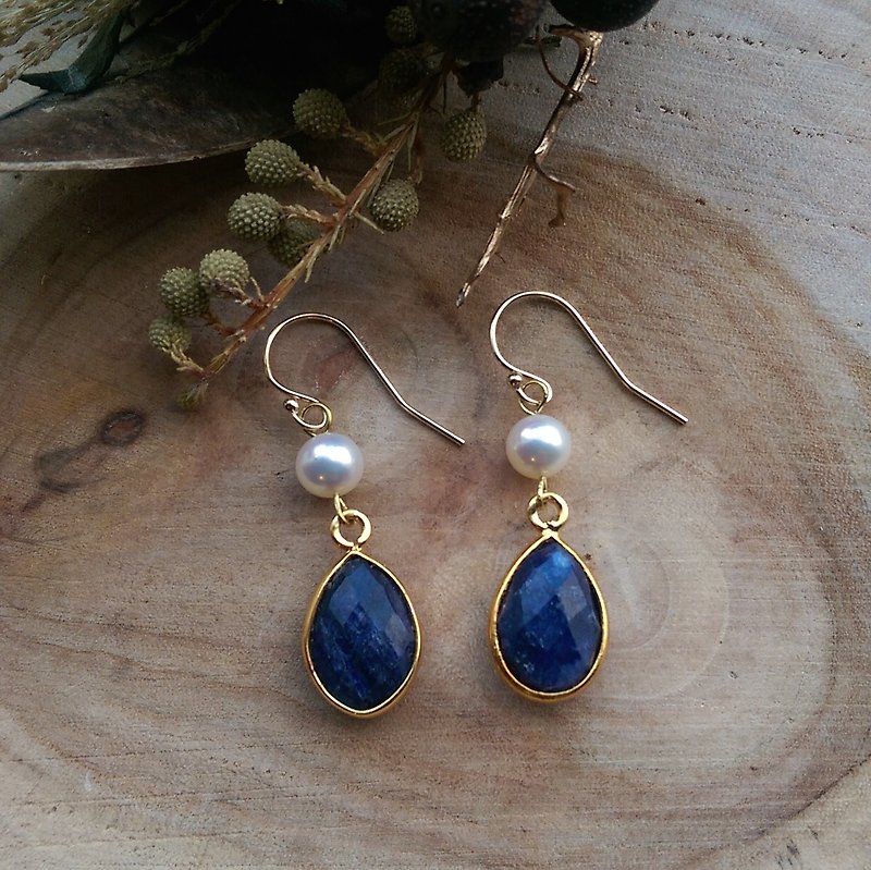 Lapis Lazuli青金石淡水珍珠耳环 - 耳环/耳夹 - 宝石 蓝色