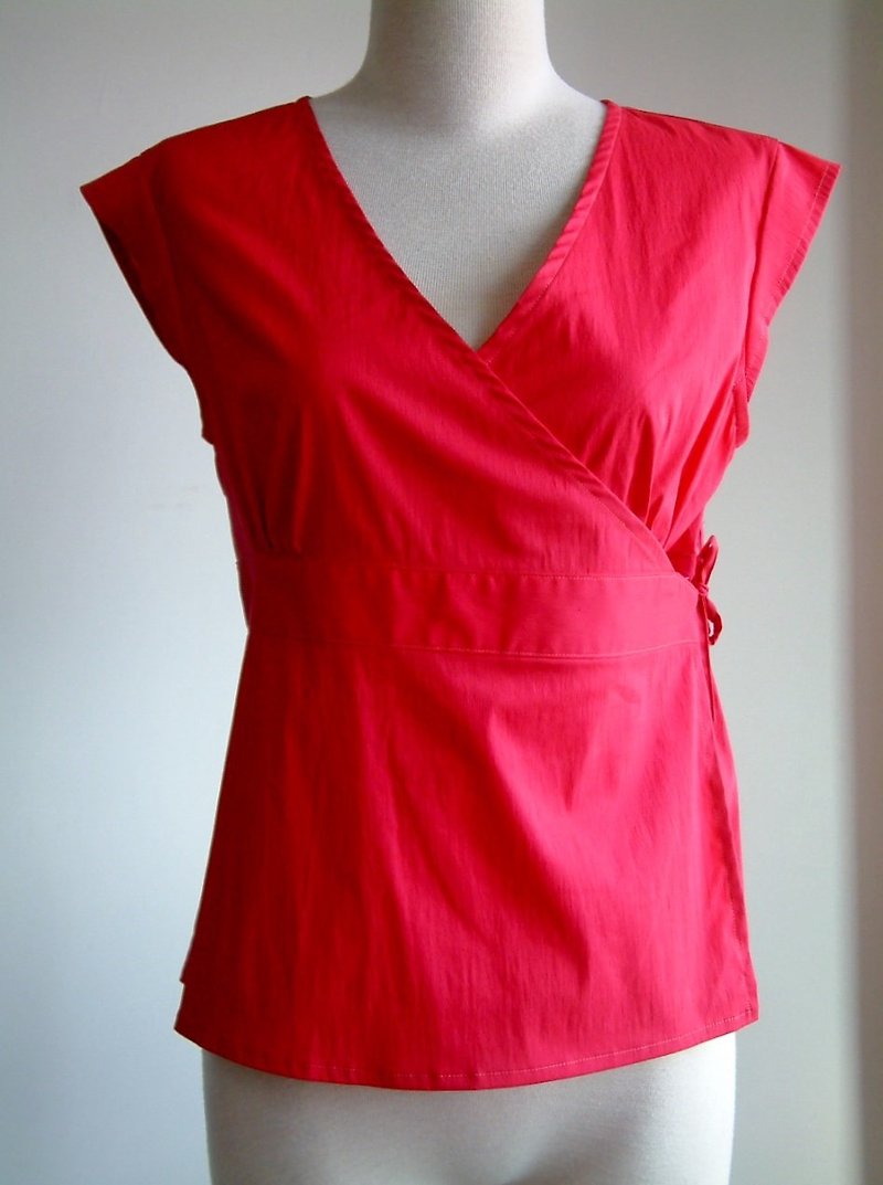 无袖深桃红色斜边上衣 - 女装上衣 - 其他材质 红色