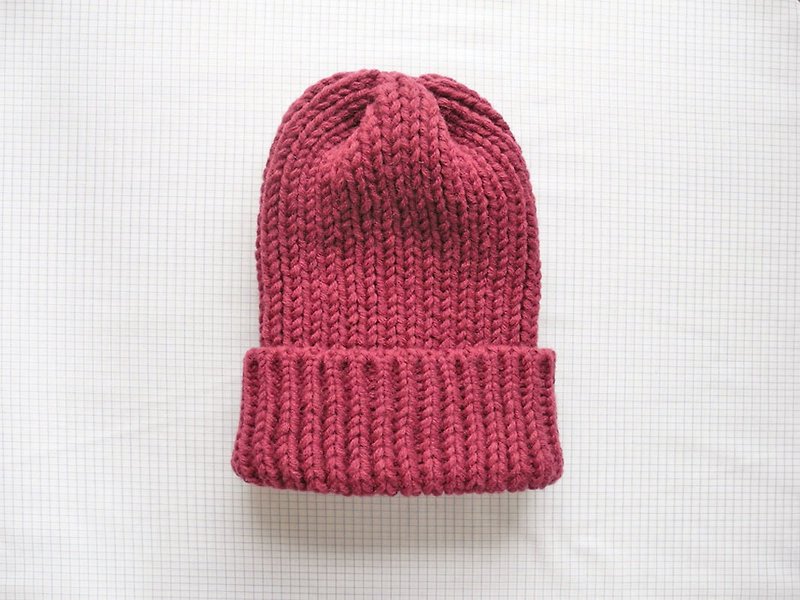 Studio Chiia design *手作中性针织毛帽  毛线帽-温红酒 - 帽子 - 其他材质 红色