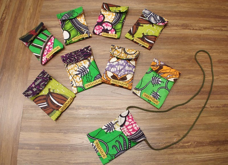saibaba ethniqeu // 民族风手工制作非洲拼布 ---- 挂颈式手机/零钱袋(随机出货不挑款式、颜色) - 其他 - 其他材质 多色