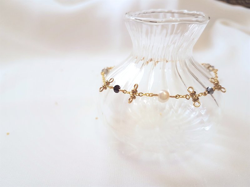 维多利亚女王 · 珍珠 水晶 黄铜 古典 细手链 - 手链/手环 - 铜/黄铜 红色