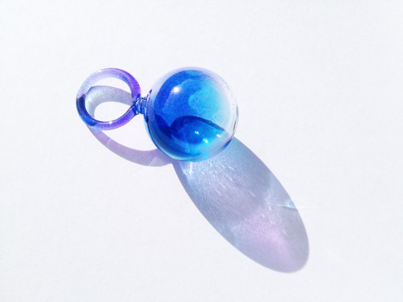 蓝紫渐层玻璃水心戒指 - 戒指 - 玻璃 蓝色