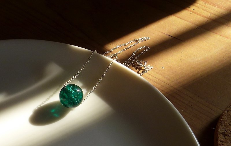 墨绿玻璃纯银项链-森林-小宇宙系列 礼物 玻璃 手工 特别 圣诞节 - 项链 - 玻璃 绿色