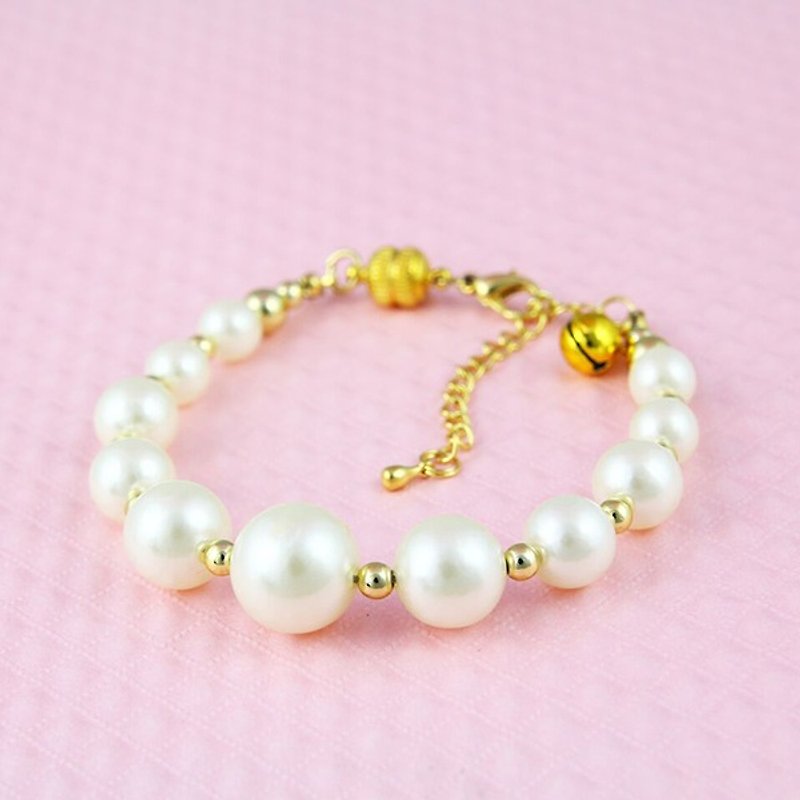 Ella Wang Design 大小层次珍珠项链-牙白色 猫咪 项链 项圈 - 项圈/牵绳 - 塑料 白色