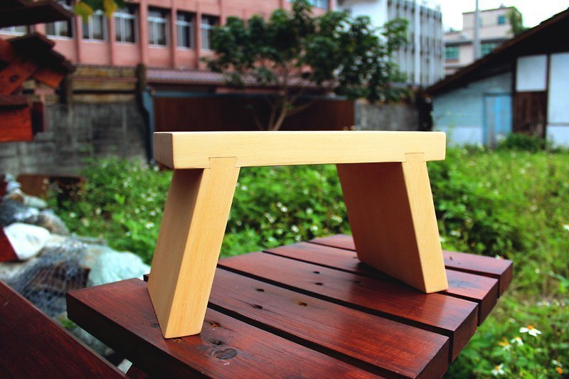 【阿拉斯加扁柏】原木小板凳 - 其他家具 - 木头 咖啡色