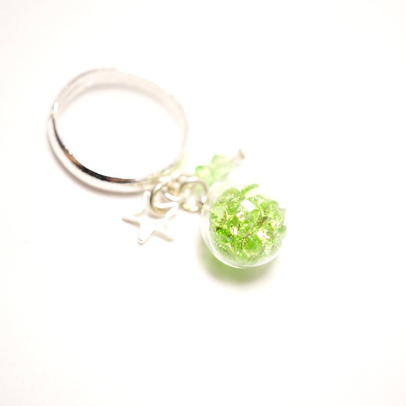 A Handmade 翠绿色水晶吊饰玻璃球指环 - 戒指 - 玻璃 