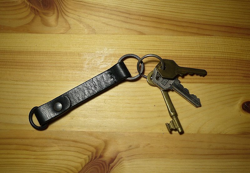 小岛黑款钥匙圈 KEYCHAIN BLACK EDITION (SMALL SIZE) - 钥匙链/钥匙包 - 真皮 黑色