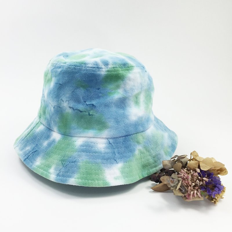 渔夫帽 帽子 手染 渲染 染色/定制 交换礼物 圣诞礼物 生日礼物 情人节礼物 [蓝藻] - 帽子 - 棉．麻 蓝色