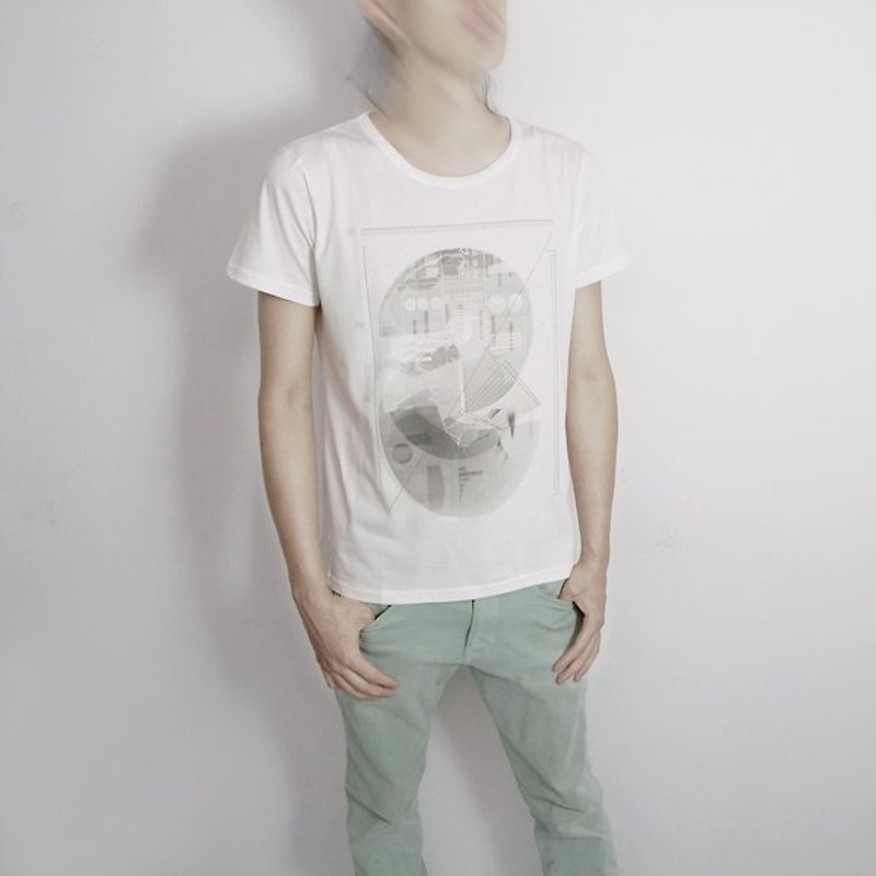 I . A . N Design 圆体-公式 有机棉短袖T恤 Organic Cotton - 中性连帽卫衣/T 恤 - 棉．麻 白色