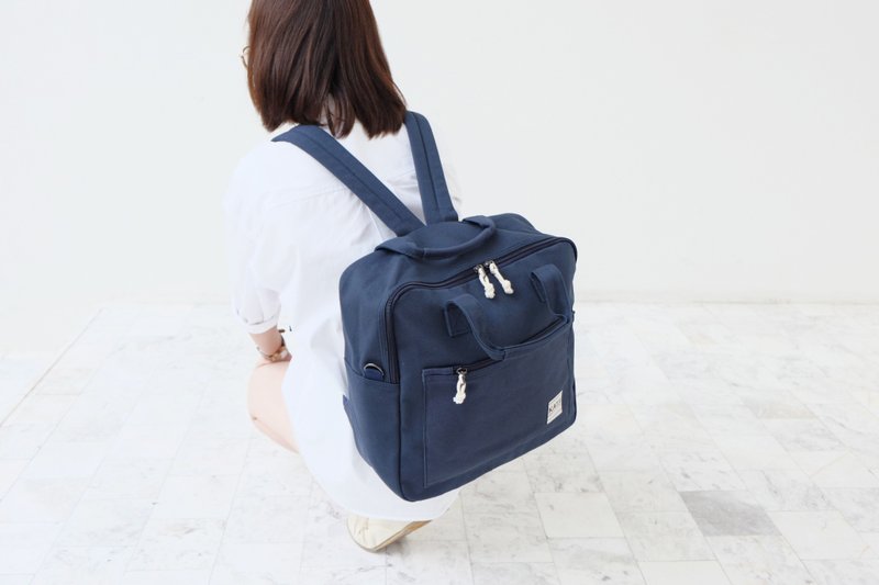 SQUARE UP BAG : NAVY COLOUR - 后背包/双肩包 - 其他材质 蓝色