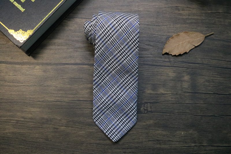 經典格紋領帶/商務/休閒necktie/搭配領帶夾套餐 - 领带/领带夹 - 羊毛 灰色