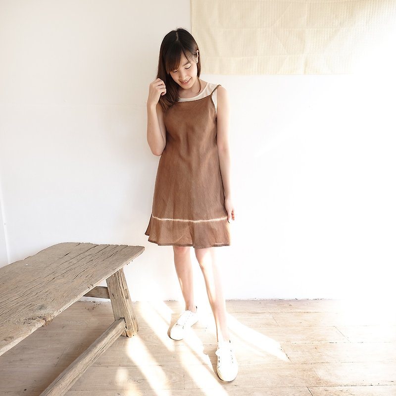 Natural Dyed Thai Saloo Cotton Knee Length Dresses Brown Color - 洋装/连衣裙 - 棉．麻 咖啡色