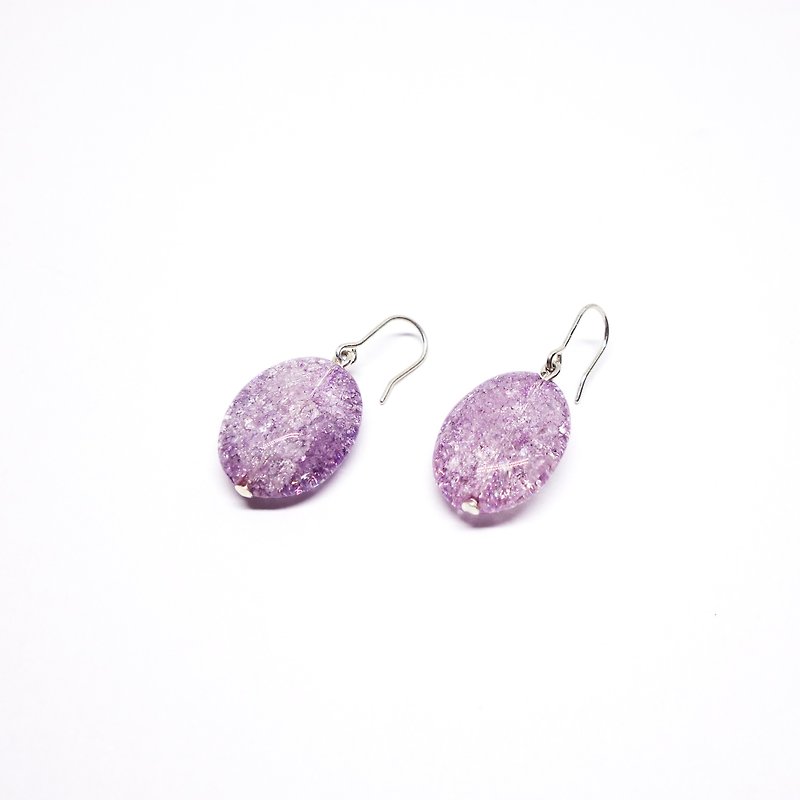 紫色のクラック水晶SVピアス【Pio by Parakee】 cracked crystal pierced earrings - 耳环/耳夹 - 宝石 紫色