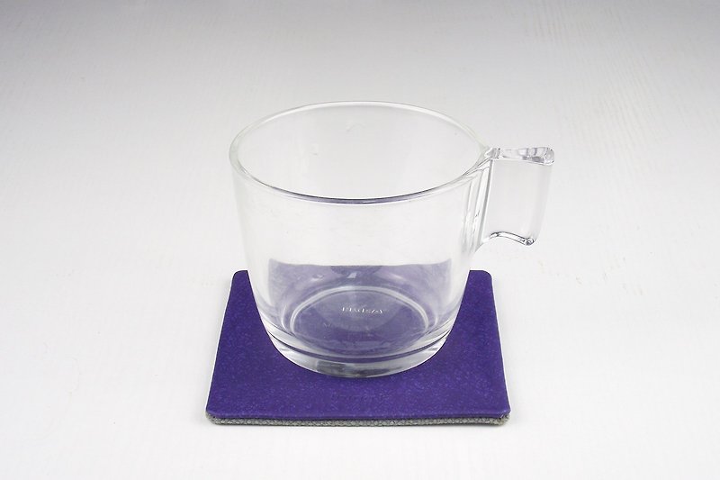 简约方形杯垫 双面材质 PU皮革+帆布 蓝紫色系 - 杯垫 - 人造皮革 紫色
