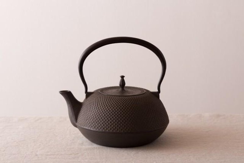 鉄瓶　あられ　1.5L - 茶具/茶杯 - 其他金属 黑色