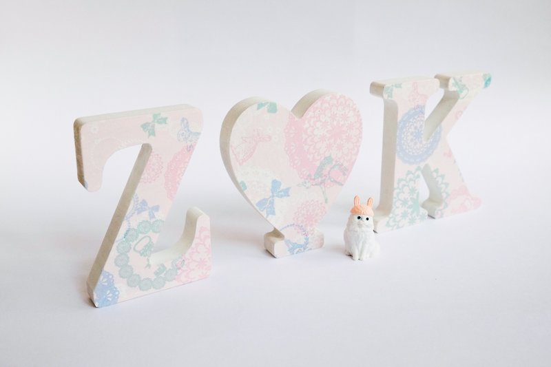 度身订造 - 婚礼木制英文字母装饰 - 白色边 - 摆饰 - 木头 粉红色