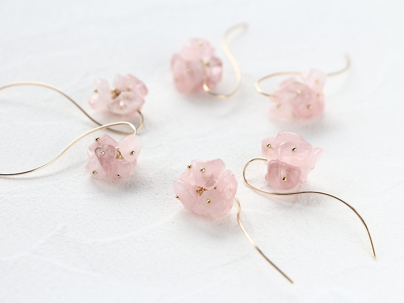 14kgf- cherry blossom pierced earrings - 耳环/耳夹 - 宝石 粉红色
