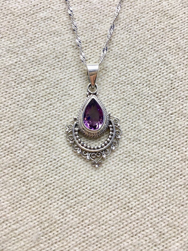“宝石的装饰-紫水晶” 紫水晶吊坠吊饰项链 925纯银材质 尼泊尔手工制 - 项链 - 宝石 紫色