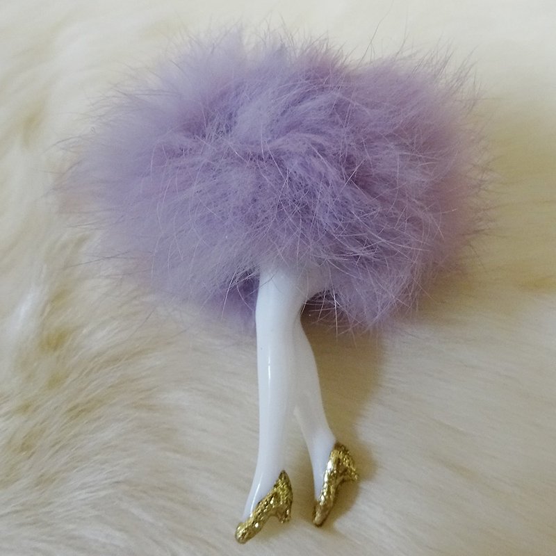 DancingPuffLadyイヤリング / Goldヒール×Purpleパフ - 耳环/耳夹 - 塑料 紫色