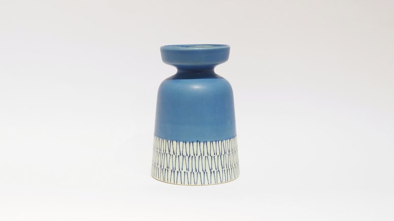 手作群青线条盘口造型花器 - 花瓶/陶器 - 陶 蓝色