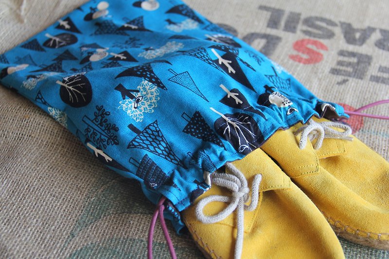 【母亲抱抱】weimom's 深蓝卡通将 - 环保鞋袋、旅行收纳袋 、圣诞礼物● 台湾制造-手作良品 - 收纳用品 - 棉．麻 蓝色
