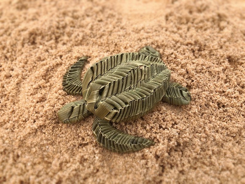 树叶编织的海龟 纯手工棕编乌龟 天然环保材料手工艺品 - 玩偶/公仔 - 植物．花 卡其色