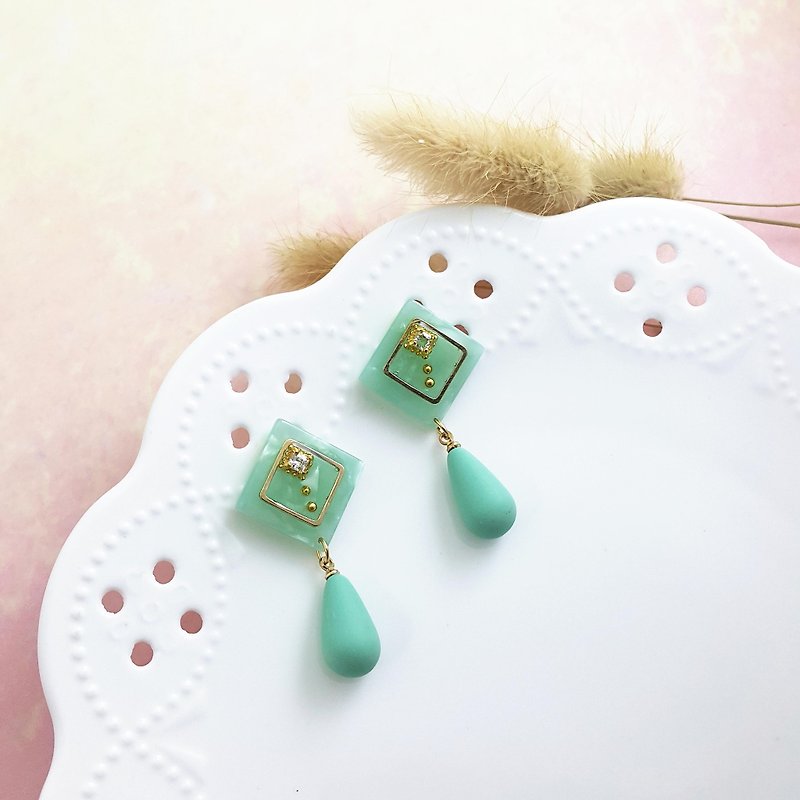 翠绿 大理石纹 - 夹式耳环 or 针式耳环 - 耳环/耳夹 - 硅胶 绿色