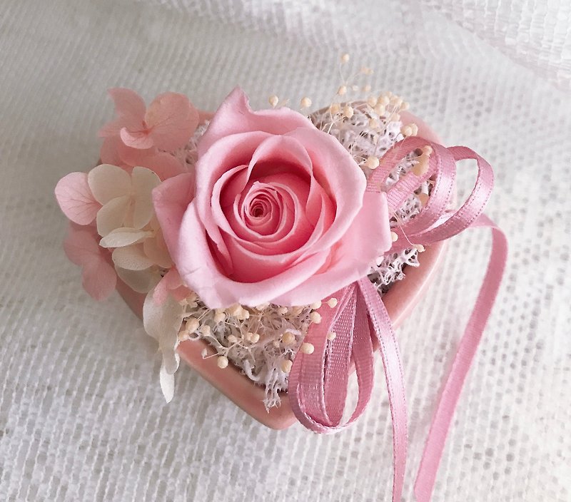 Masako 玫瑰爱心花礼  有2色可选 - 干燥花/捧花 - 植物．花 