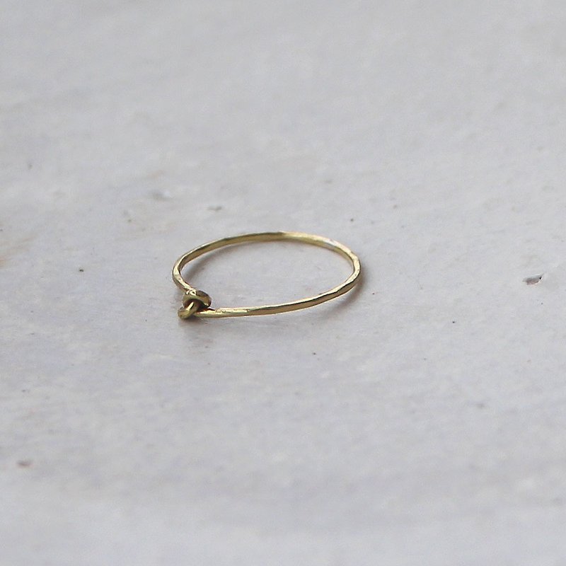 真鍮リング 糸結び - 戒指 - 其他金属 金色