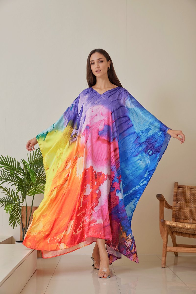 Vintage Silk Bohemian Kaftan, Designer Caftan Maxi Dress, Handmade Loose Fitting - 洋装/连衣裙 - 丝．绢 多色