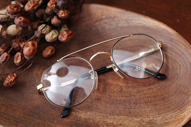 【Banana Flyin'】 嬉皮少年 金框 圆形 圆框 雕花 古董眼镜 - 眼镜/眼镜框 - 其他金属 