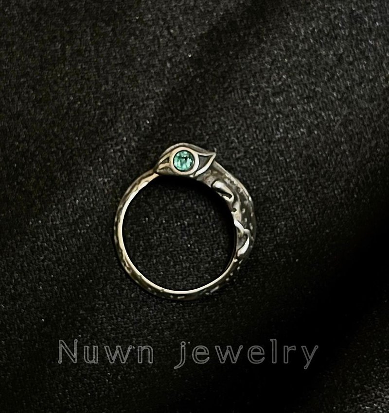 一只蜥蜴。祖母绿 戒指 宝石戒指 s925 银戒 纯银 戒指 尾戒女巫 - 戒指 - 宝石 绿色