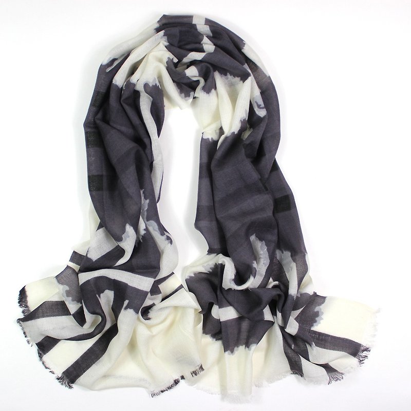 【现货】纯羊毛黑白印花围巾 - 丝巾 - 羊毛 黑色