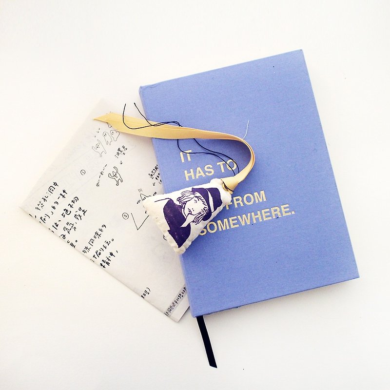 插画娟印挂件 自画像/illustration silk print  pendant “the author” | Sako Studio - 其他 - 棉．麻 紫色