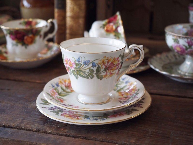 英国古董名瓷 皇冠paragon 咖啡杯组+点心盘 - 咖啡杯/马克杯 - 瓷 