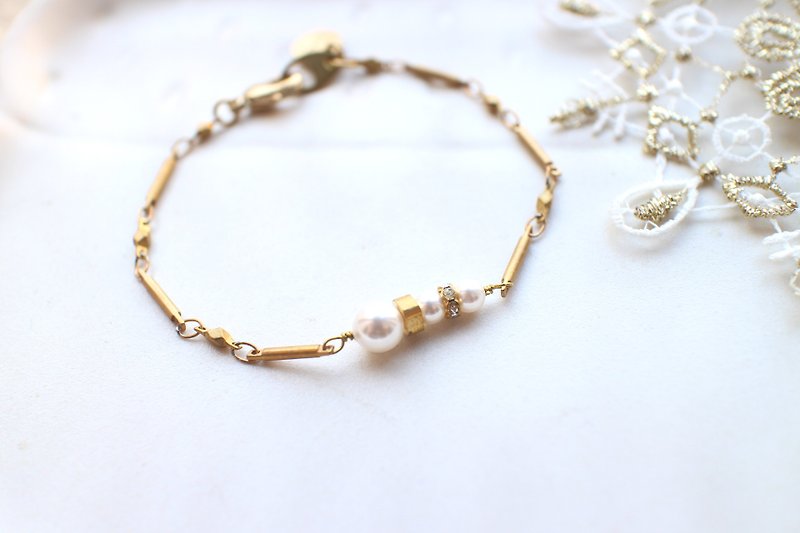 雪季-珍珠 黄铜手环 - 手链/手环 - 其他金属 多色