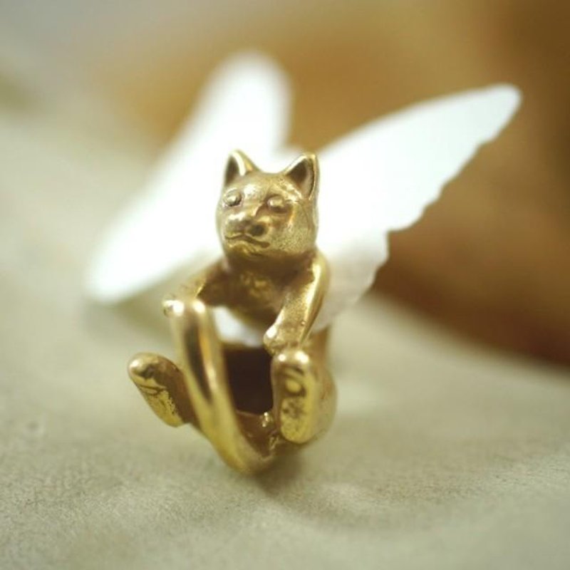 グリとラテュの猫ピアス　ラテュ　アンティーク　片耳 - 耳环/耳夹 - 其他金属 金色