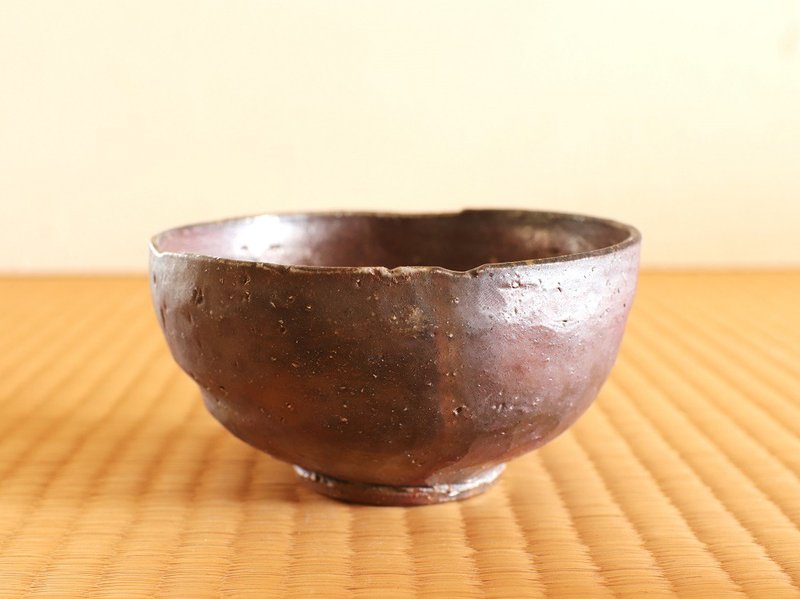 備前焼　茶碗 (桐箱付き)　ty-015 - 碗 - 陶 咖啡色