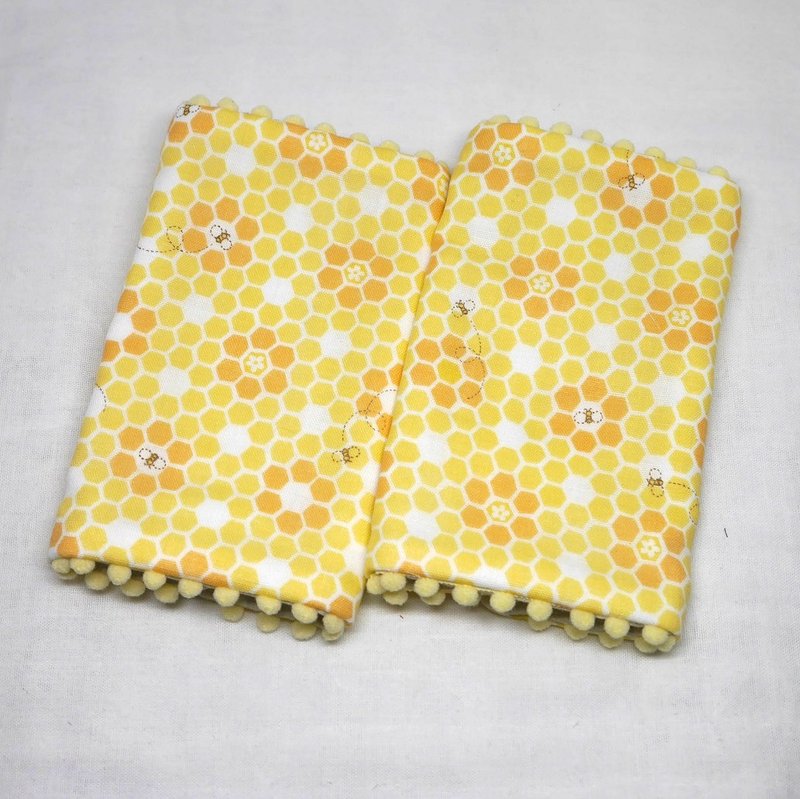 Japanese Handmade 8-layer-gauze droop sucking pads - 围嘴/口水巾 - 棉．麻 黄色