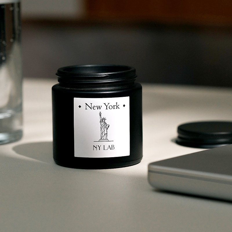 【NY LAB 纽约实验室】雾质感手工香氛蜡烛-纽约檀香 3.5oz - 蜡烛/烛台 - 其他材质 黑色