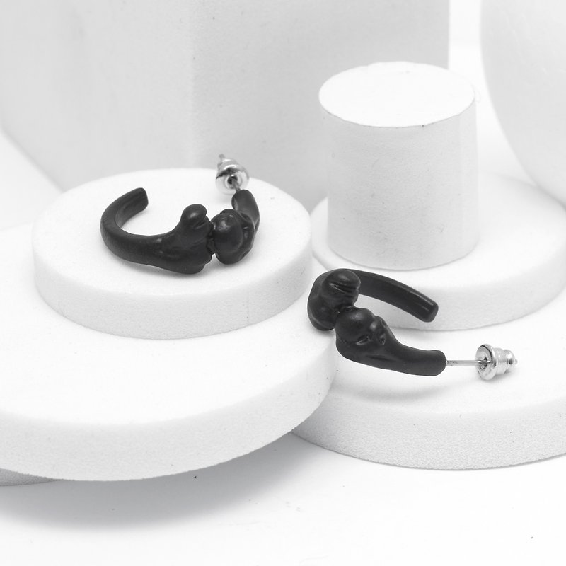 Recovery 大腿骨圈耳环 (黑) - 耳环/耳夹 - 其他金属 黑色