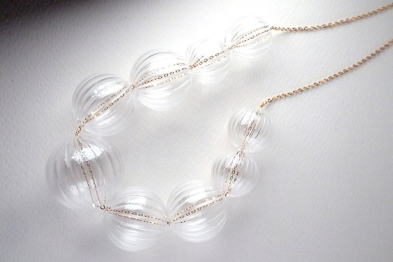 PERLA Scalloped - 条纹玻璃球 颈链 - 颈链 - 玻璃 透明