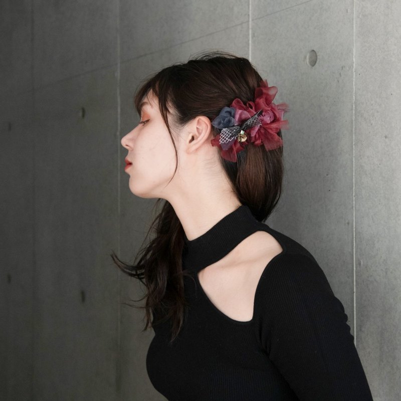 【NEW】ルージュ | 彩る咲き編みバレッタ/ヘアクリップ - 发饰 - 其他人造纤维 红色