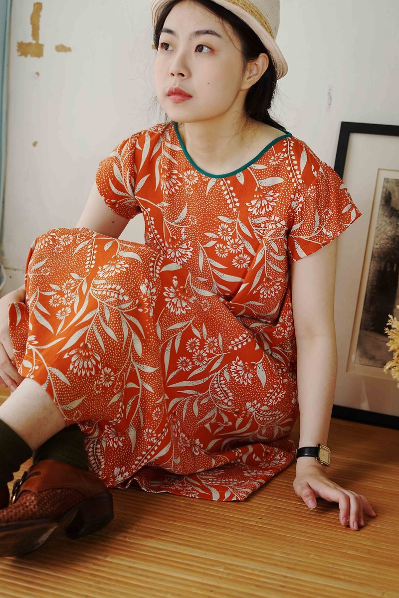 设计手作- 日式复古橘色系花卉夏日伞版洋装上衣 - 洋装/连衣裙 - 聚酯纤维 橘色