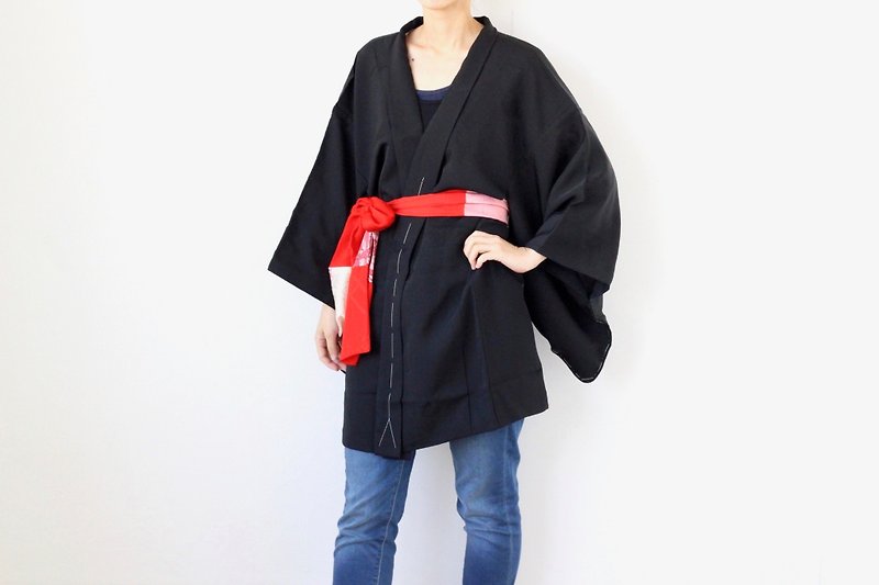 black silk Haori, Japanese kimono, black robe /4059 - 女装休闲/机能外套 - 丝．绢 黑色