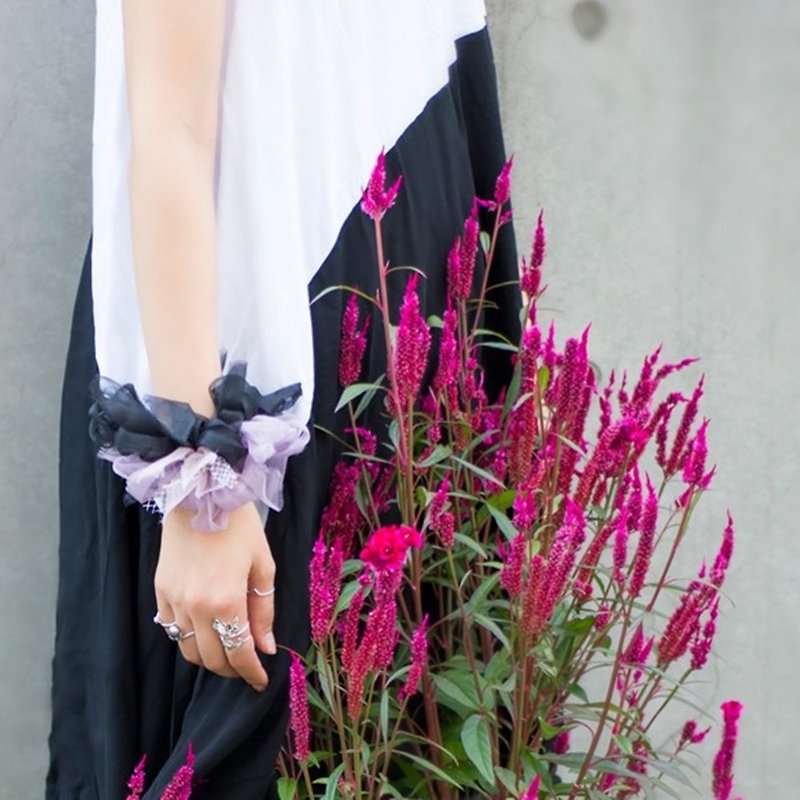 Trick or Treat! 魔女っ子カラーの彩る咲き編みシュシュ - 发饰 - 聚酯纤维 紫色