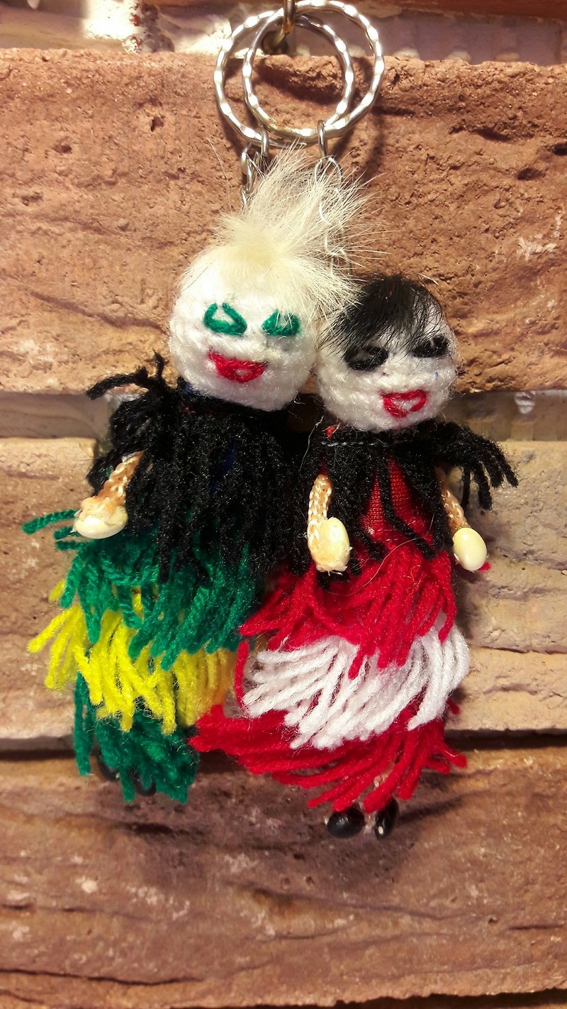 Ukuku夫妇 1 - 红色和绿色 - 钥匙链/钥匙包 - 羊毛 多色