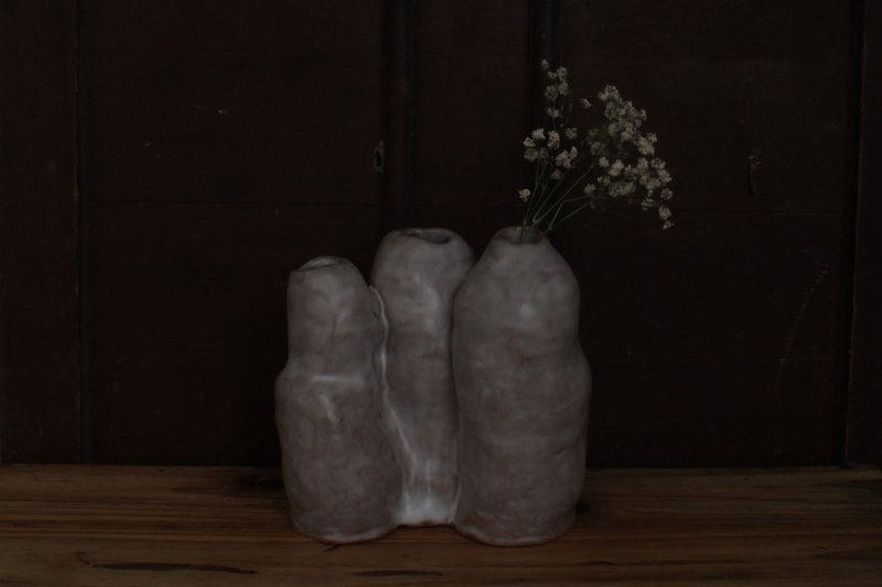 糖霜手工陶器花瓶 花器 - 花瓶/陶器 - 陶 白色